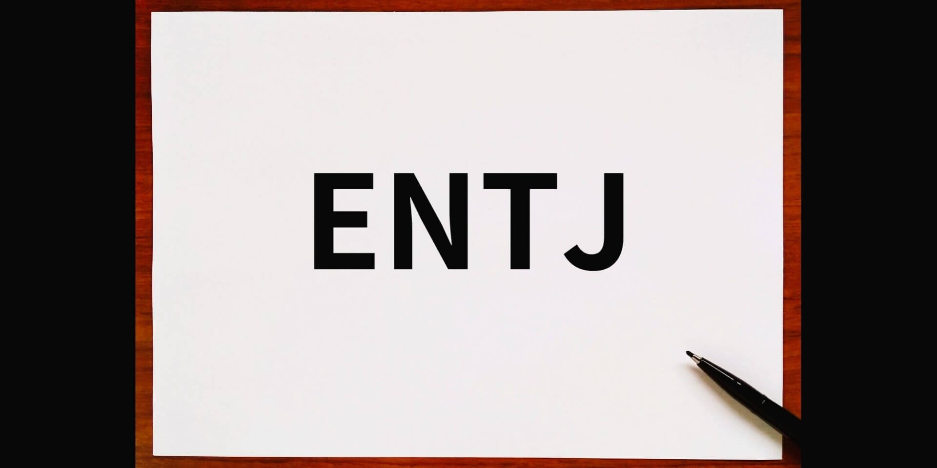 ENTJ（指揮官）の適職22選！性格を活かせる仕事と成功のコツ